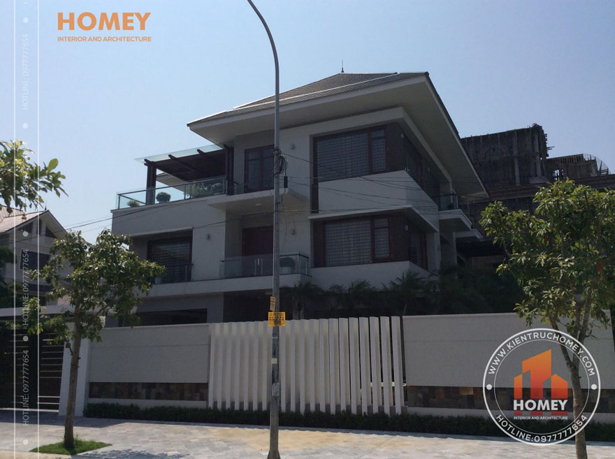 Biệt thự 3 tầng hiện đại mái Thái đẹp
