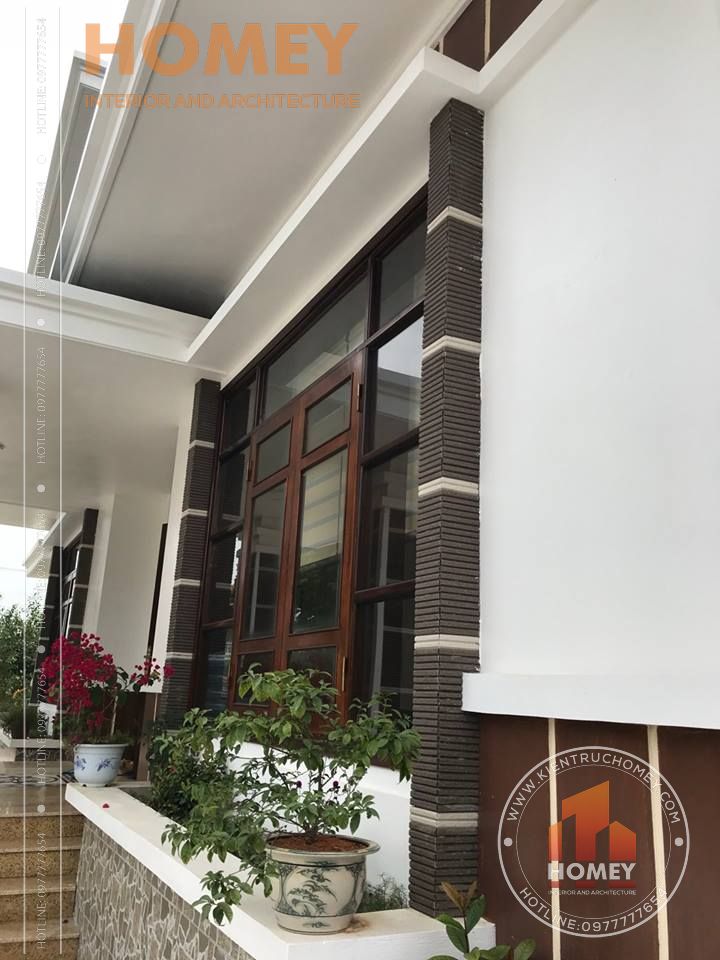 Bồn hoa biệt thự 2 tầng mái Thái