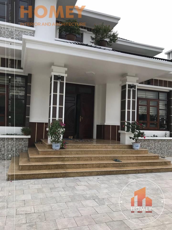 Thực tế sảnh chính biệt thư 2 tầng mái Thái
